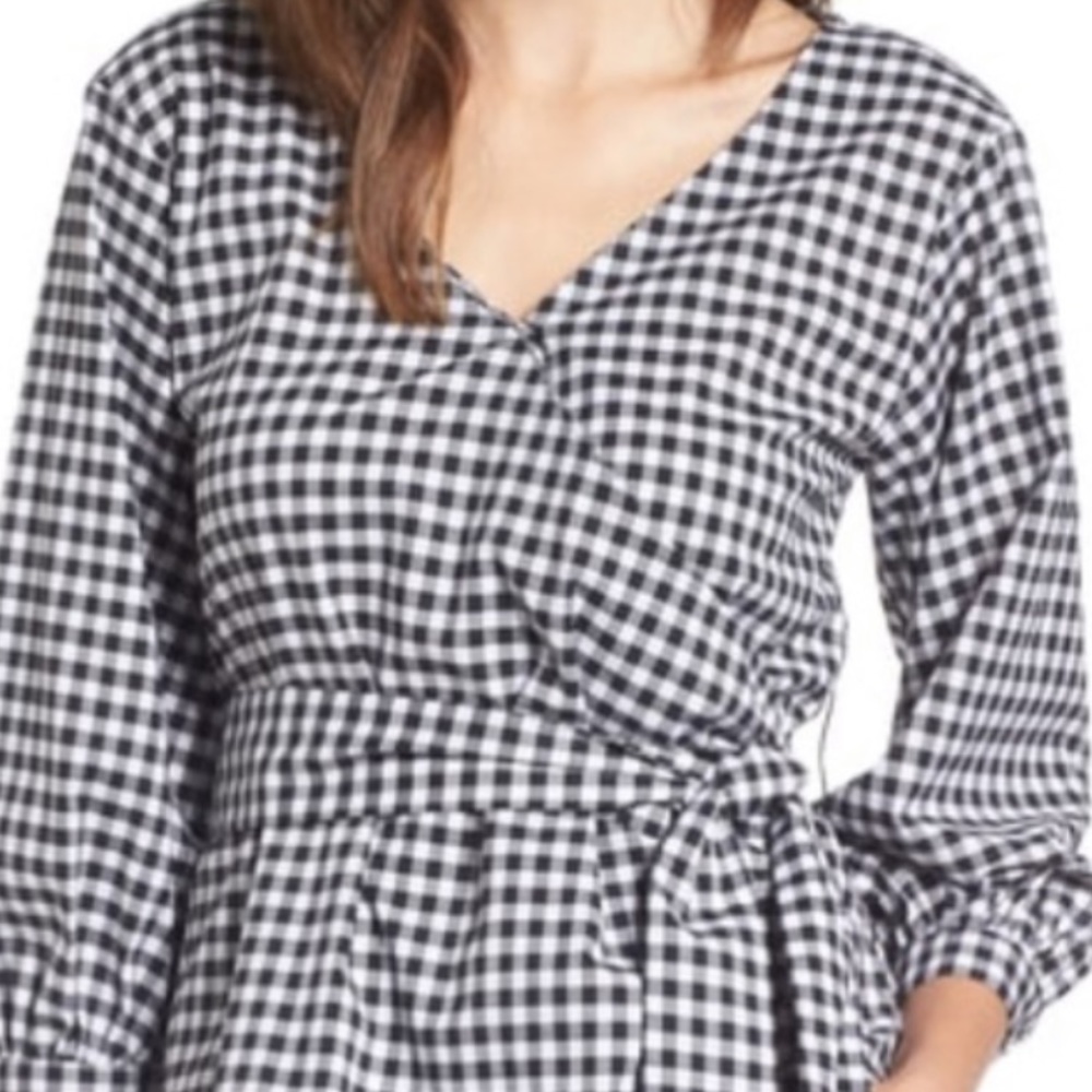 V-neck top